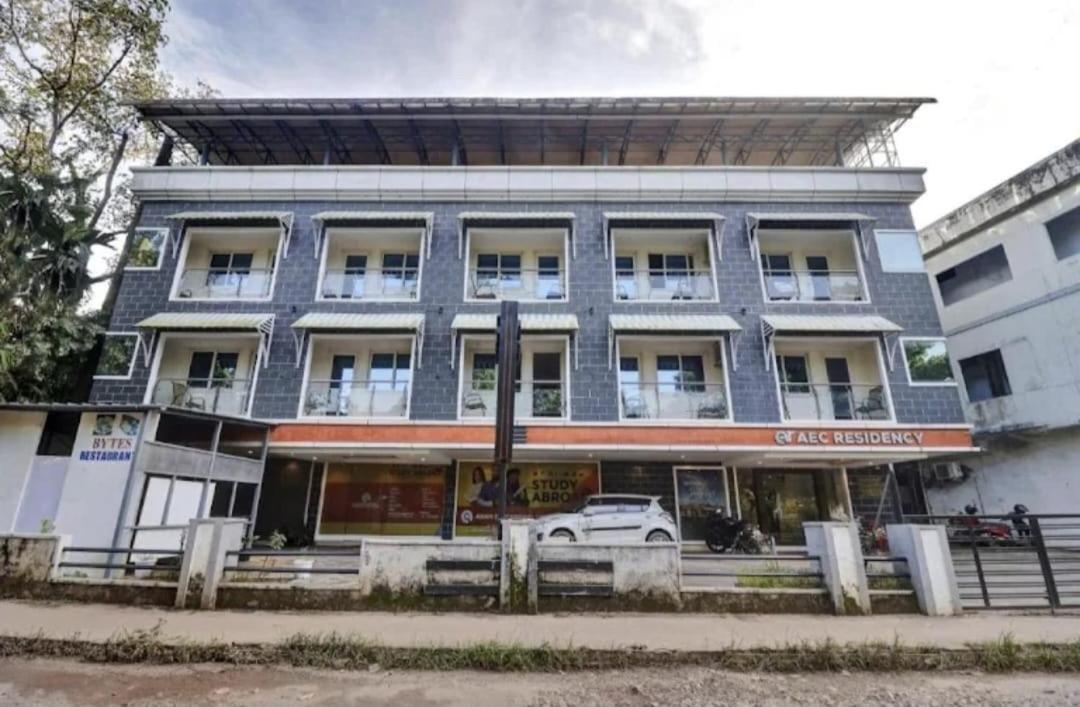Aec Residency Hotel Alappuzha Exterior photo